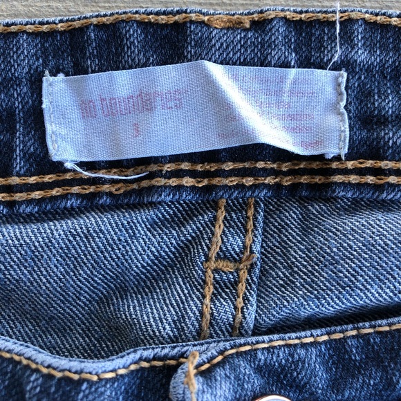 No Boundaries Jeans - Picture 6 of 6
